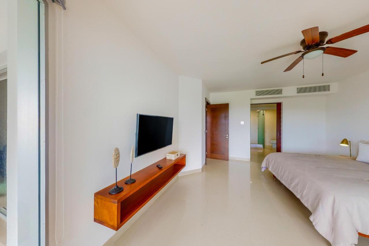 Hakuna Matata 725n At Mareazul Beachfront Appartamento